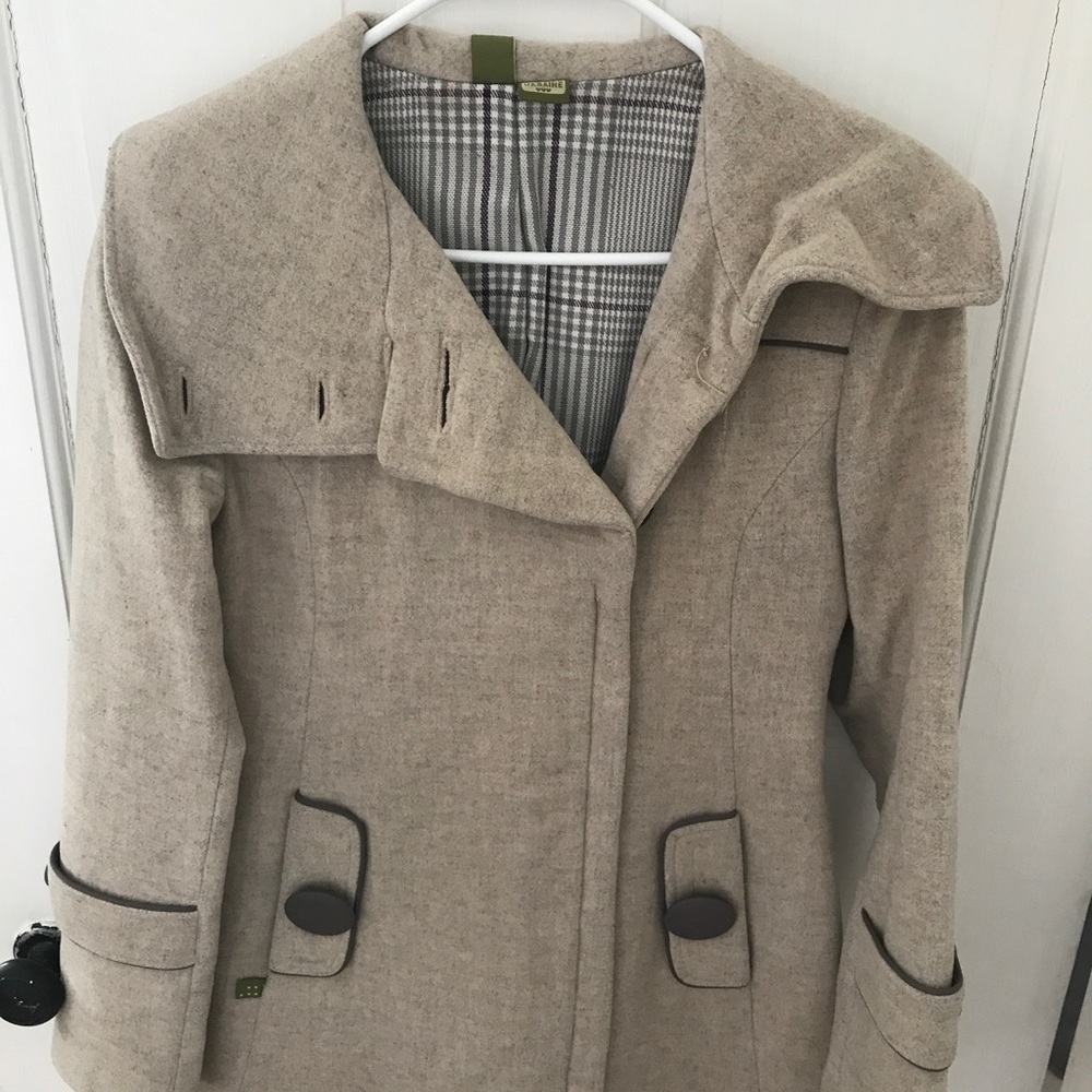 Beige wool soia and Kyo coat. Sz. Xs